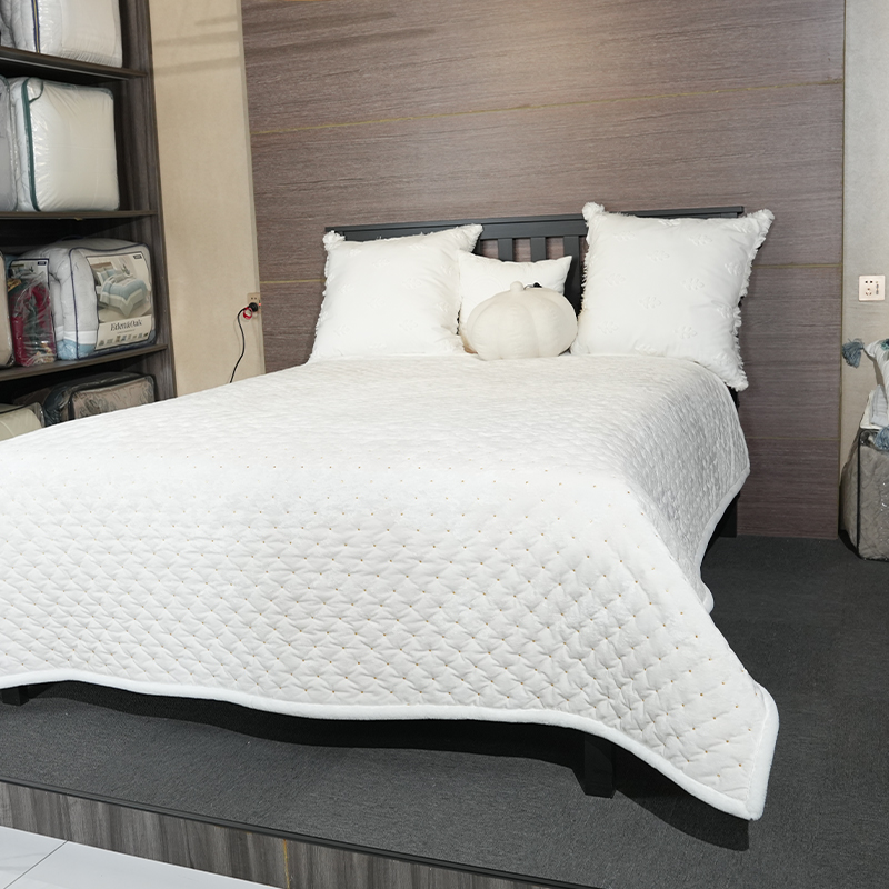 Zhejiang Pan'an KeeNice Crafts Co., Ltd.
